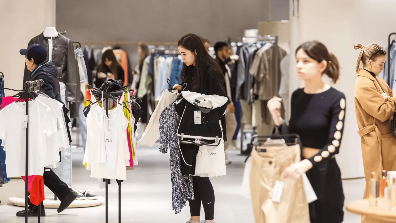 Aprovecha los descuentos, aquí te decimos cuándo termina la temporada de ofertas. Foto: Getty Images