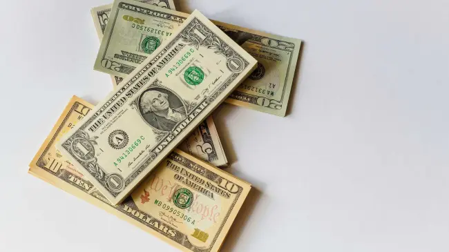 Precio del dólar.