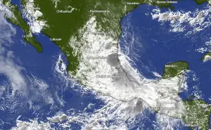 Julio inicia con lluvias en algunos municipios de Sinaloa; mientras que huracán Beryl ya es categoría 4