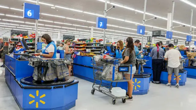 Descuentos en vinos y licores en Walmart. Foto: Cortesía