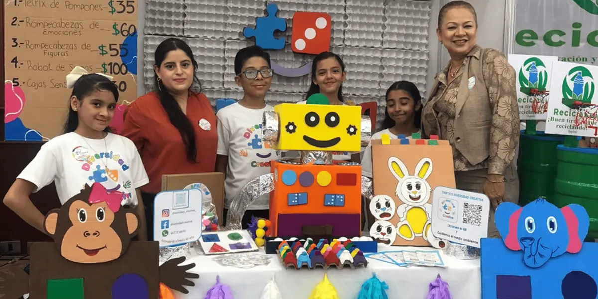 Los estudiantes de 5to grado de la primaria Fraternidad en Barrancos ganan el concurso Juguemos a Emprender de Proeduca. Foto: Cortesía.