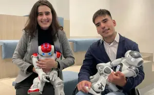 ¡Orgullo de México! Estudiantes mexicanos ganan premio de la UNESCO por terapia con robots humanoides