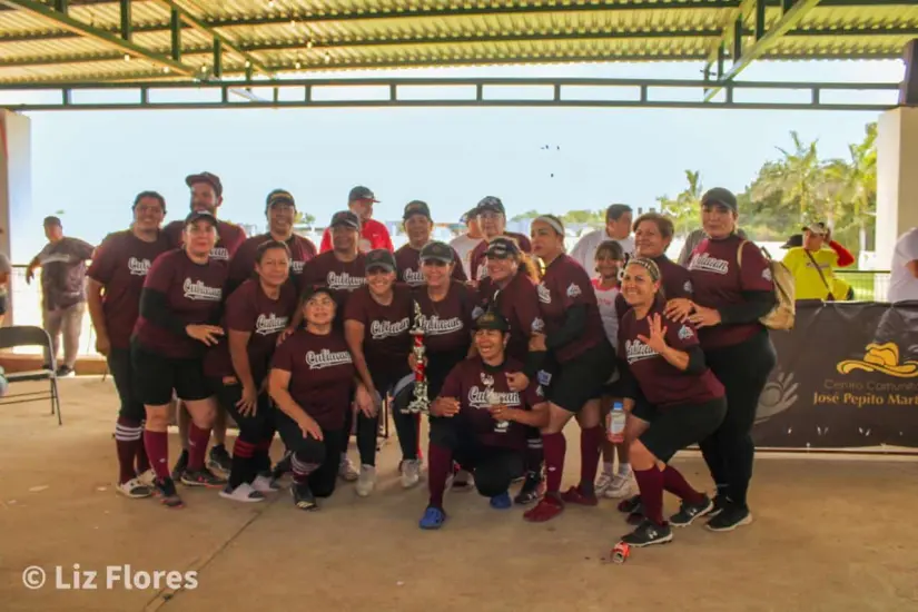 Familia guinda de Culiacán, encuentro de emociones