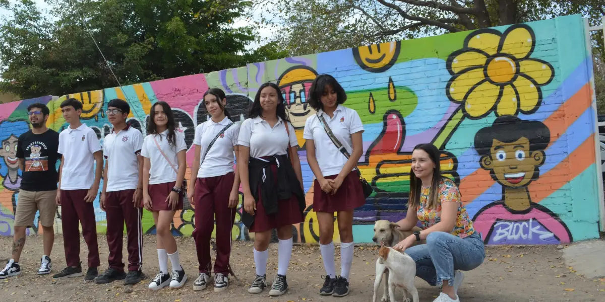 La Escuela Secundaria Técnica 64, Salvador Alvarado, demuestra cómo iniciativas artísticas pueden inspirar a los jóvenes a convertirse en agentes de cambio y promover la paz en  Culiacán. Foto: Juan Madrigal