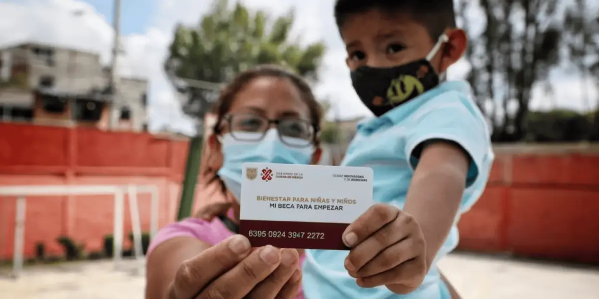 Aquí te damos los detalles de la beca. Foto: Gob. de la Ciudad de México