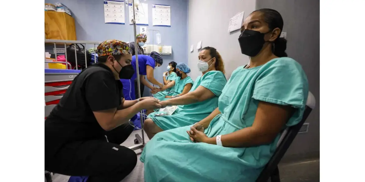 Los trabajadores del Sector Salud tendrán mejores garantías laborales. Rocha Moya, se compromente con los trabajadores.