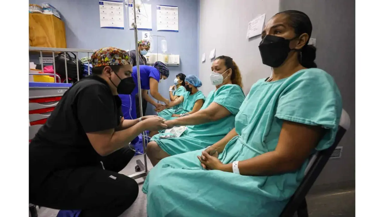 Los trabajadores del Sector Salud tendrán mejores garantías laborales. Rocha Moya, se compromente con los trabajadores.