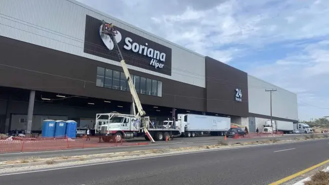La nueva tienda de Soriana Híper, de El Tezal de Cabo San Lucas, está por ser inaugurada. Foto: Red Joven Los Cabos