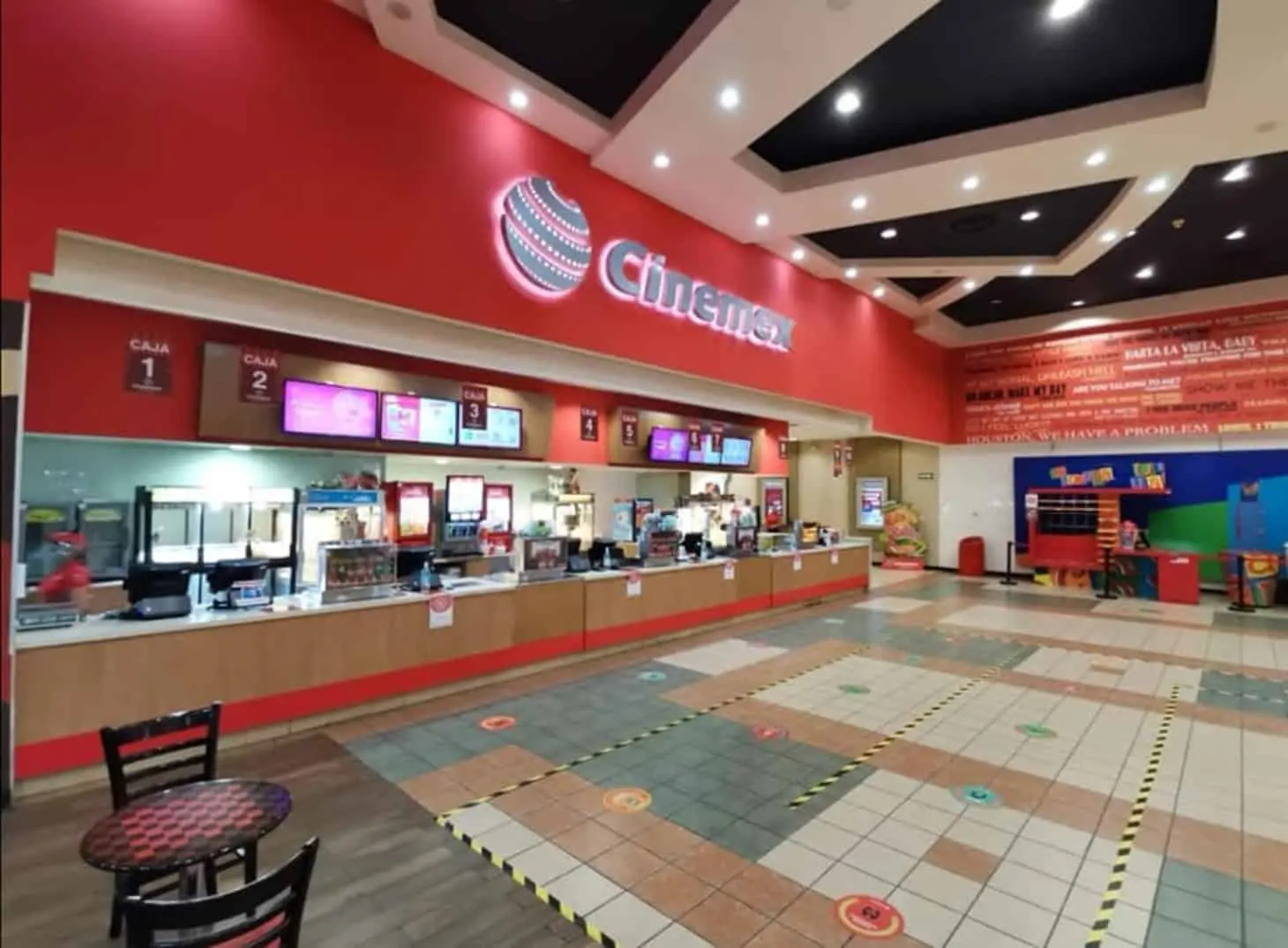 Qué es más barato Cinépolis o Cinemex