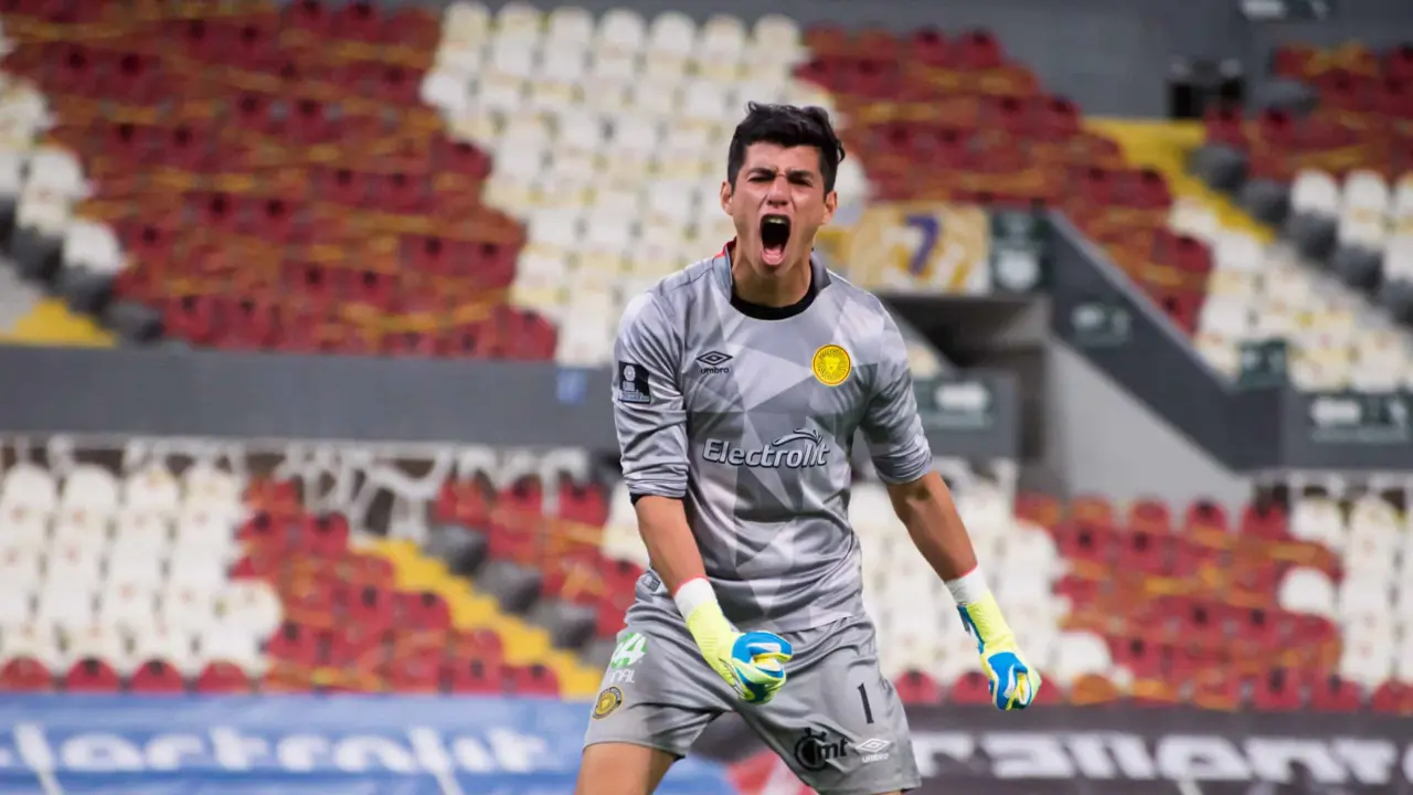 Salim Hernández llega a Querétaro | Imagen: @LeonesNegrosCF