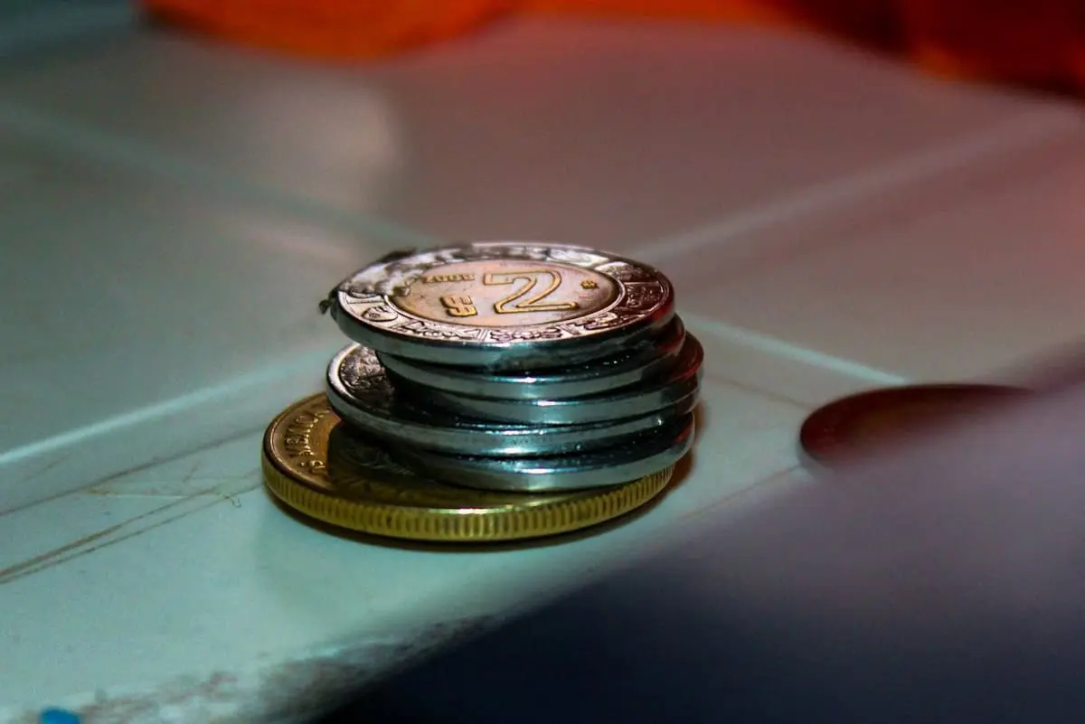 Monedas de 1,2 y 5 pesos tendrán cambios en 2025