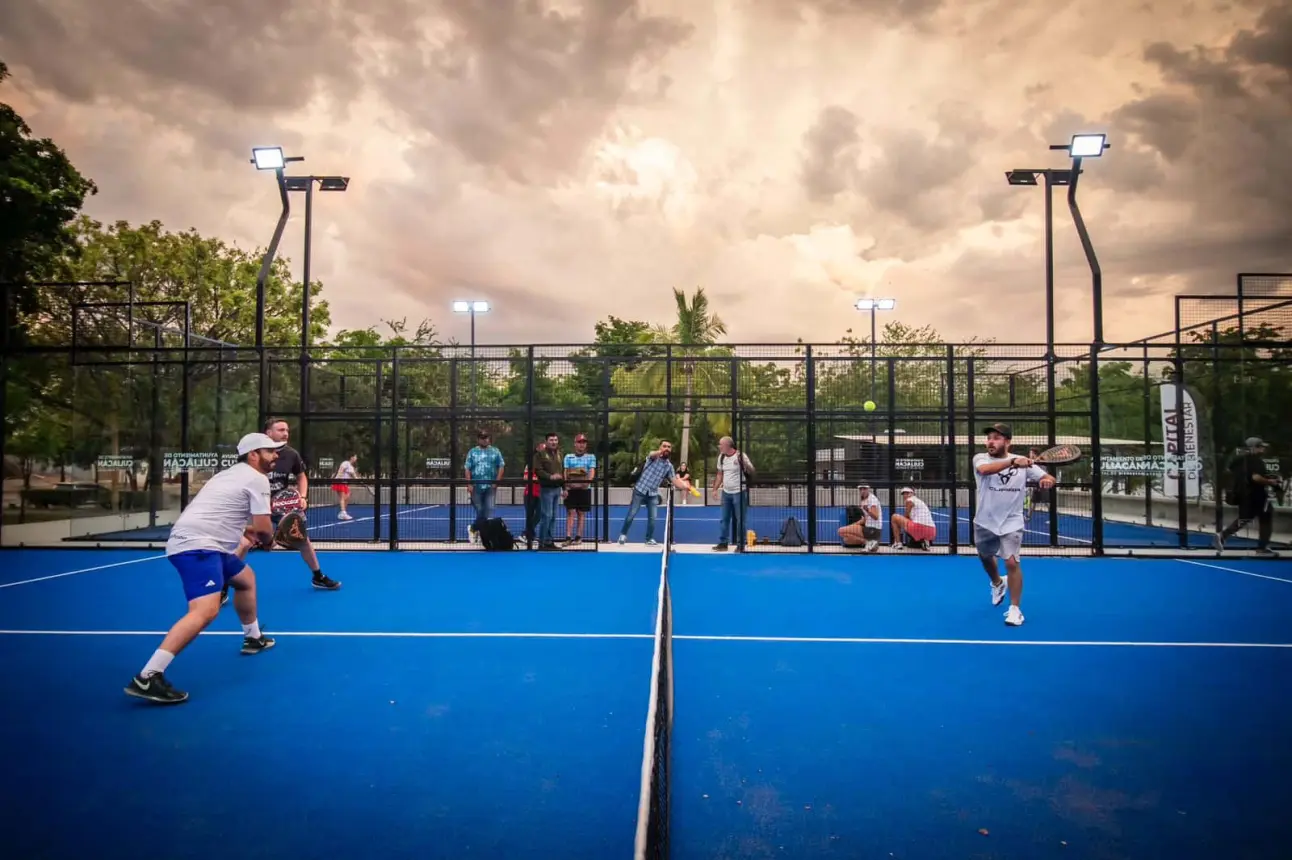 El Parque 87 ya cuenta con canchas de pádel; te decimos cuanto cuesta rentarlas por hora.