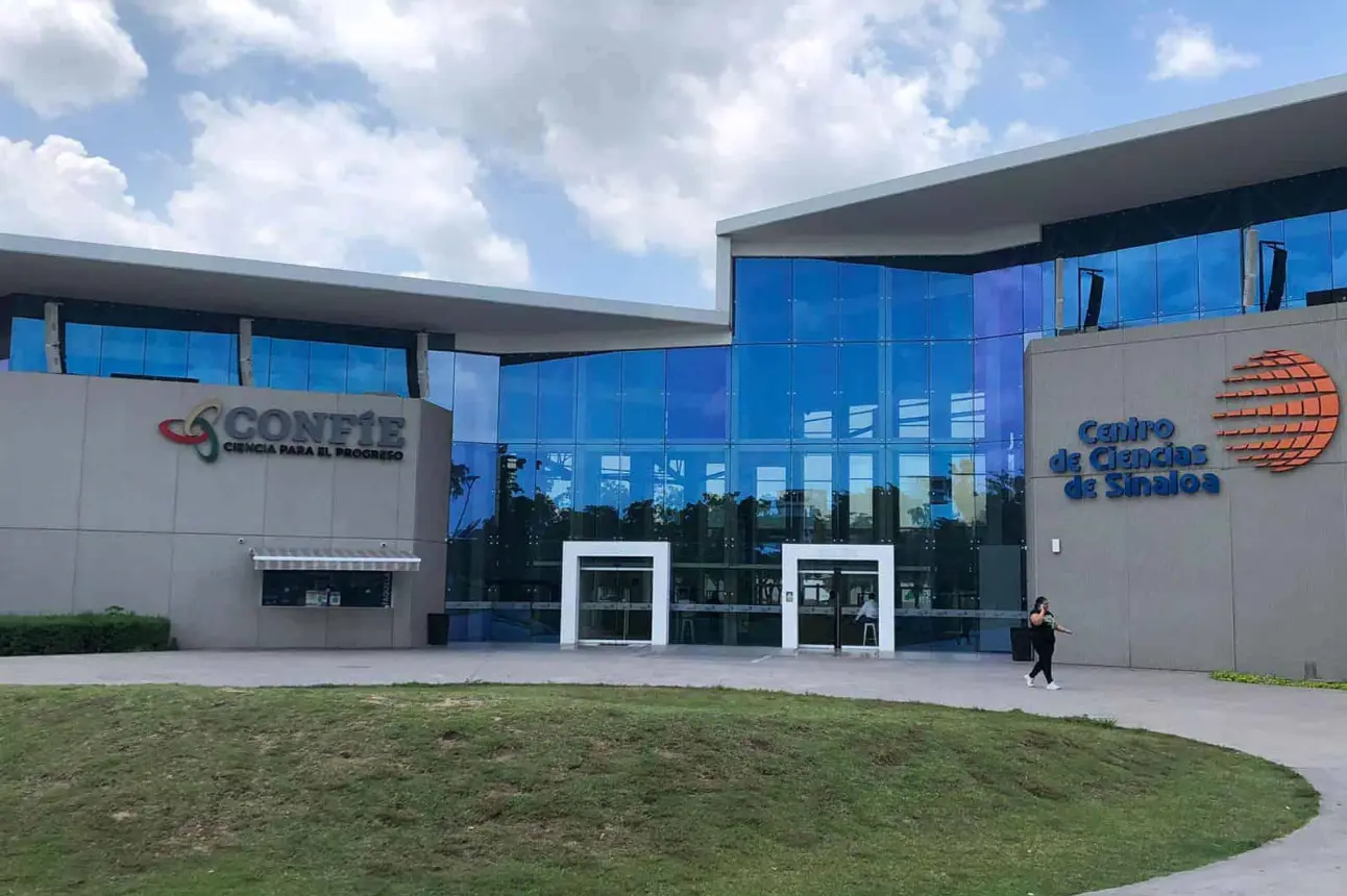 El Centro de Ciencias es uno de los recintos más icónicos de Sinaloa. Foto: Hugo Rodríguez