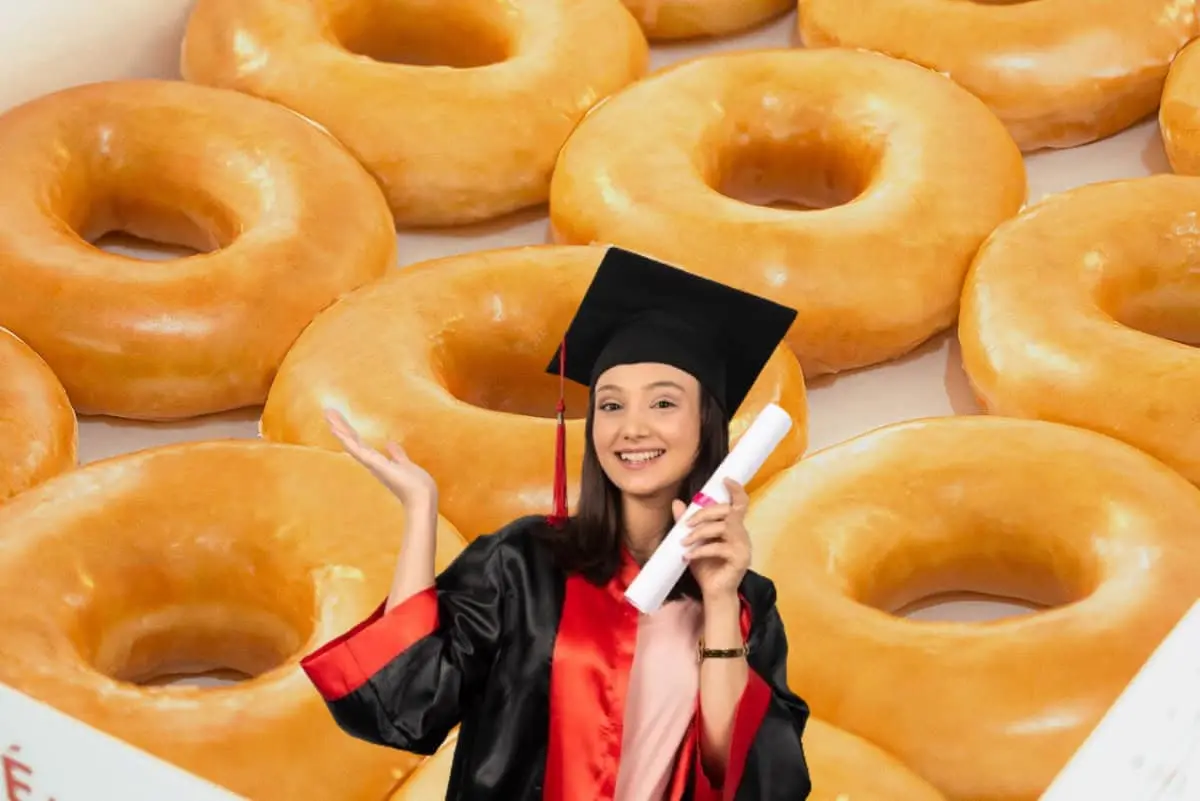 Krispy Kreme ha preparado esta promoción para celebrar a los graduados.