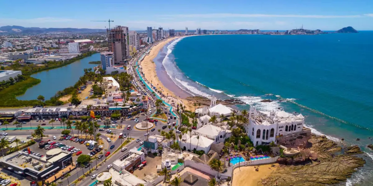 Mazatlán, Sinaloa, está plagado de hermosos lugares para disfrutar durante este periodo vacacional.