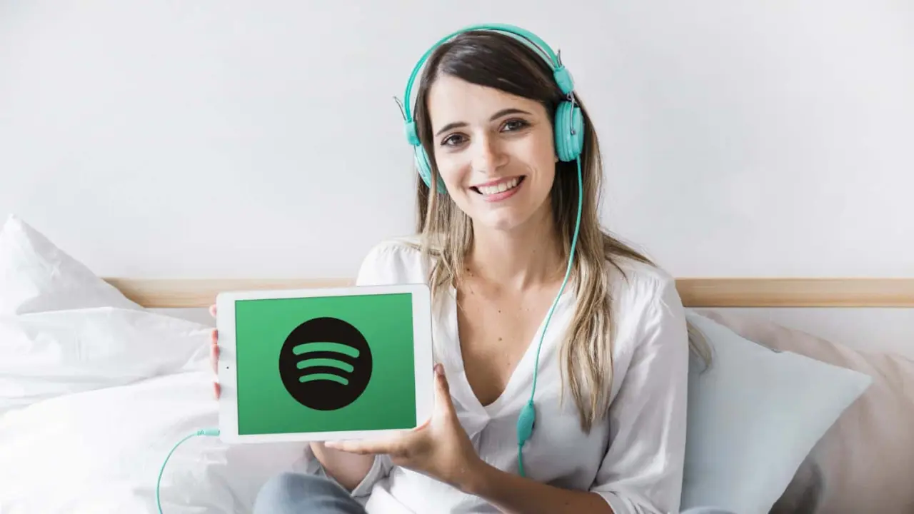 La función de IA DJ llega a México para los usuarios de Spotify. Foto: Freepik