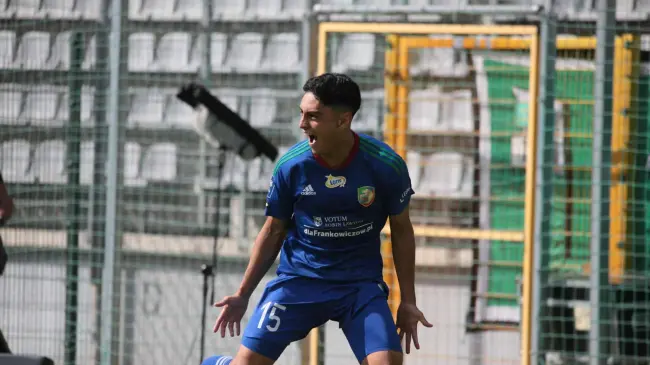 Santiago Naveda podría debutar ante Tigres | Imagen: @santi_naveda