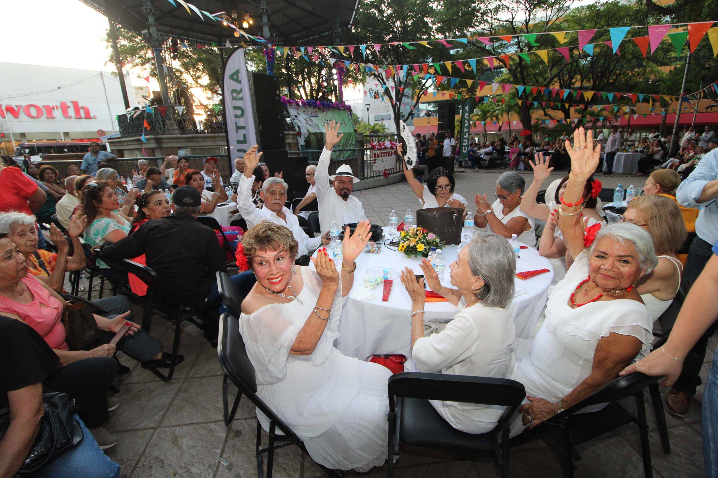 Tardes de Danzón en Culiacán