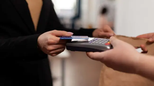 Esto permitirá agilizar los pagos en las tiendas OXXO. Foto: Freepik