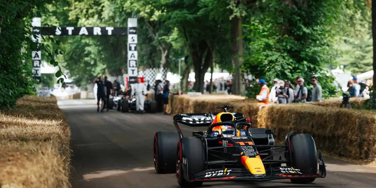 Practicas de Checo | Imagen: @SChecoPerez