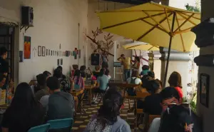 Cafetería Resiliente en Cuernavaca; conocida por su compromiso con la sostenibilidad; conoce su concepto