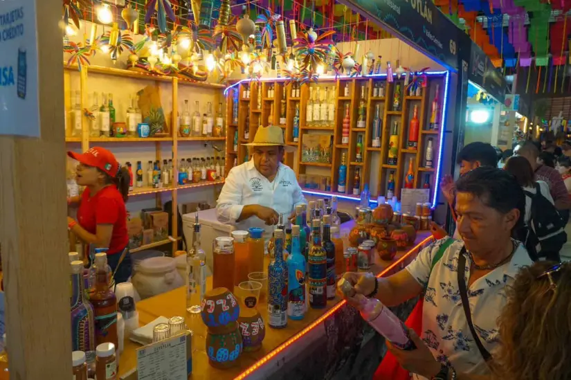 La Feria del Mezcal es del 20 al 30 de julio en Oaxaca. Foto: Cortesía