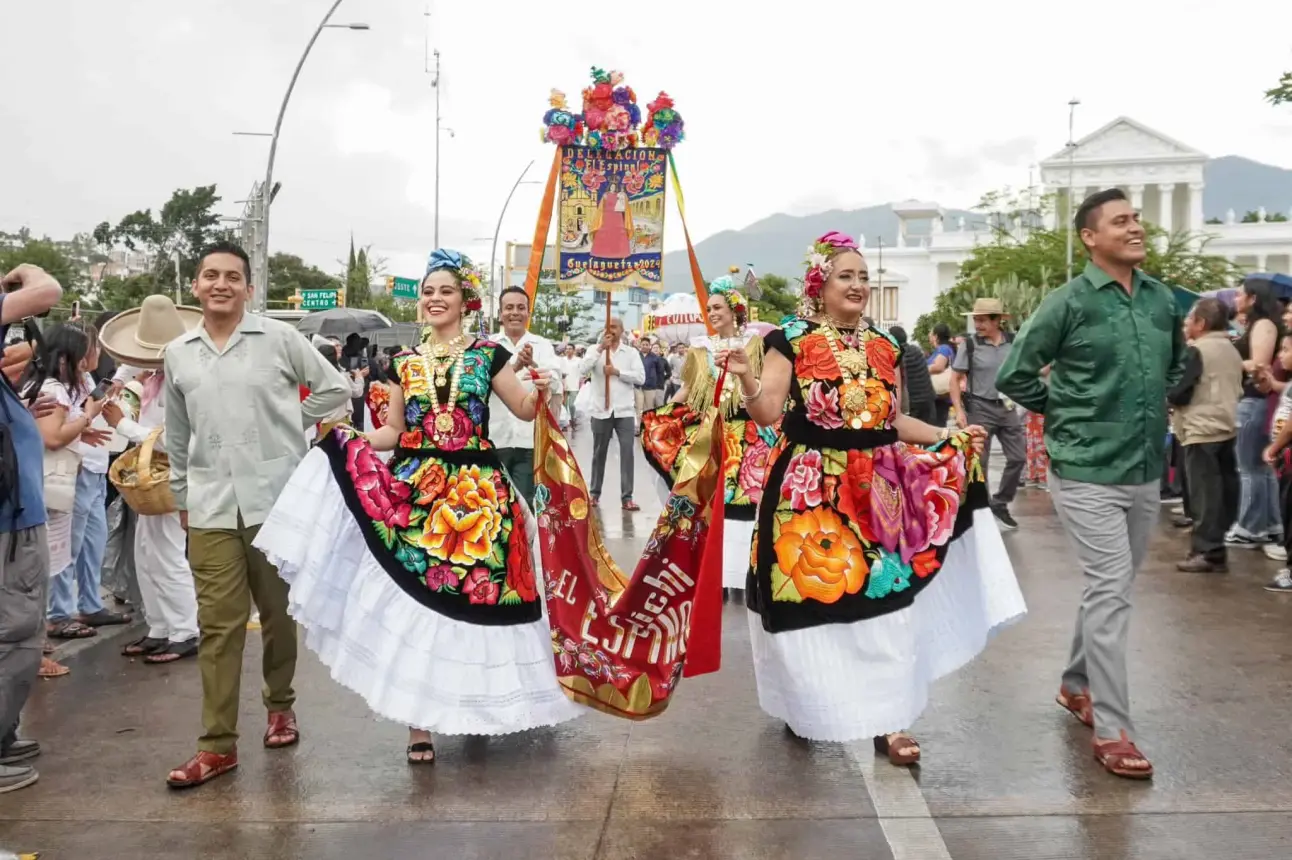 Consulta dónde puedes ver los eventos de la Guelaguetza 2024. Foto: Cortesía