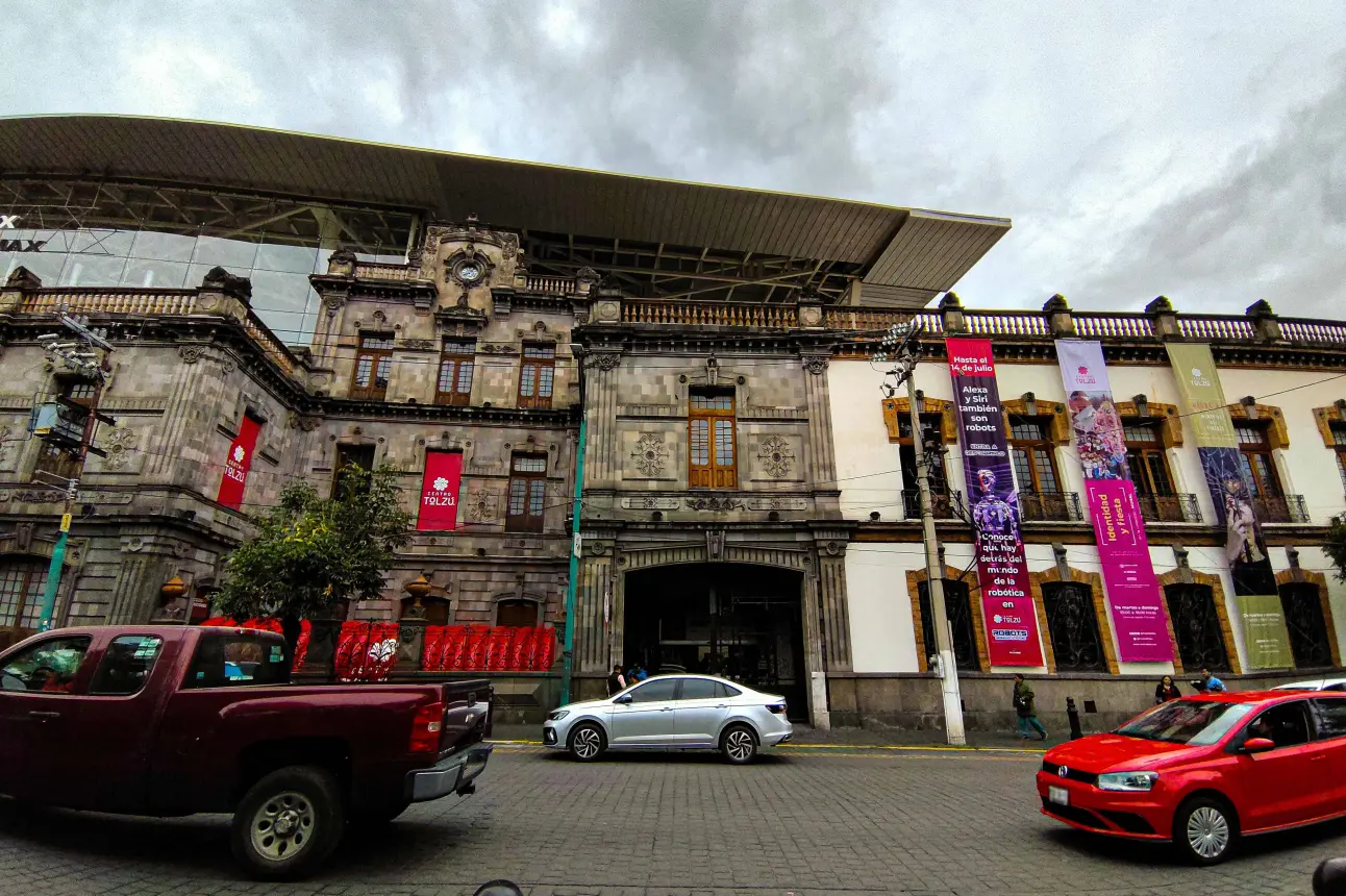 Centro Tolzú.