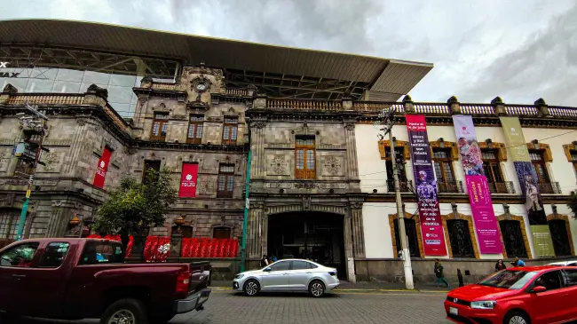 Centro Tolzú.