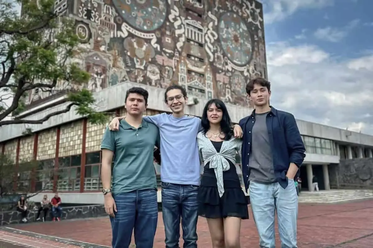 4 de los 6 estudiantes con puntaje perfecto en el examen de la UNAM son originarios de Edomex. Foto: Cortesía