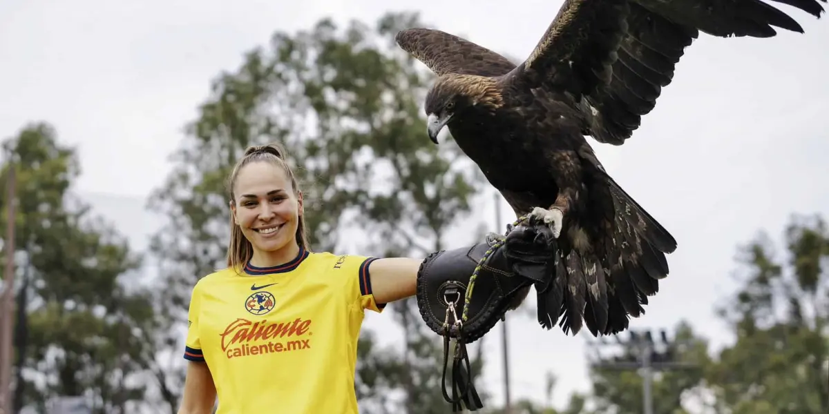 Irene Guerrero con las águilas | Imagen:  @AmericaFemenil