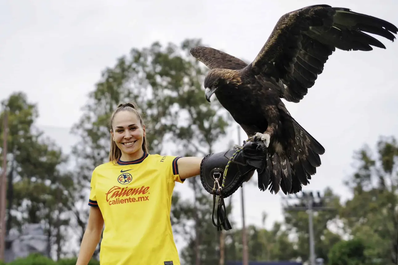 Irene Guerrero con las águilas | Imagen:  @AmericaFemenil