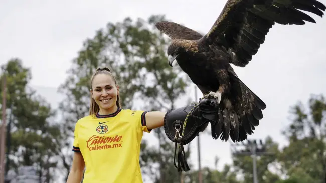 Irene Guerrero con las águilas | Imagen: @AmericaFemenil