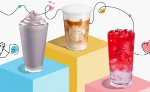 Estas son las 7 bebidas favoritas de Starbucks para refrescarse este verano