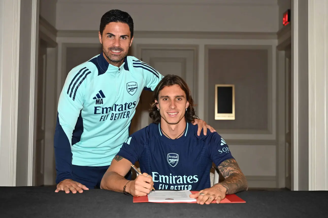 Riccardo Calafiori llega a los gunners | Imagen: @Arsenal