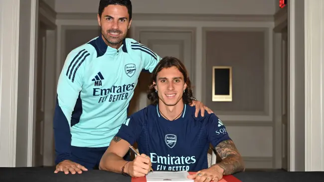 Riccardo Calafiori llega a los gunners | Imagen: @Arsenal