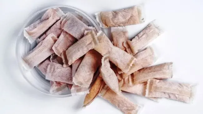 Conasama advierte sobre los daños al consumir bolsas de nicotina.