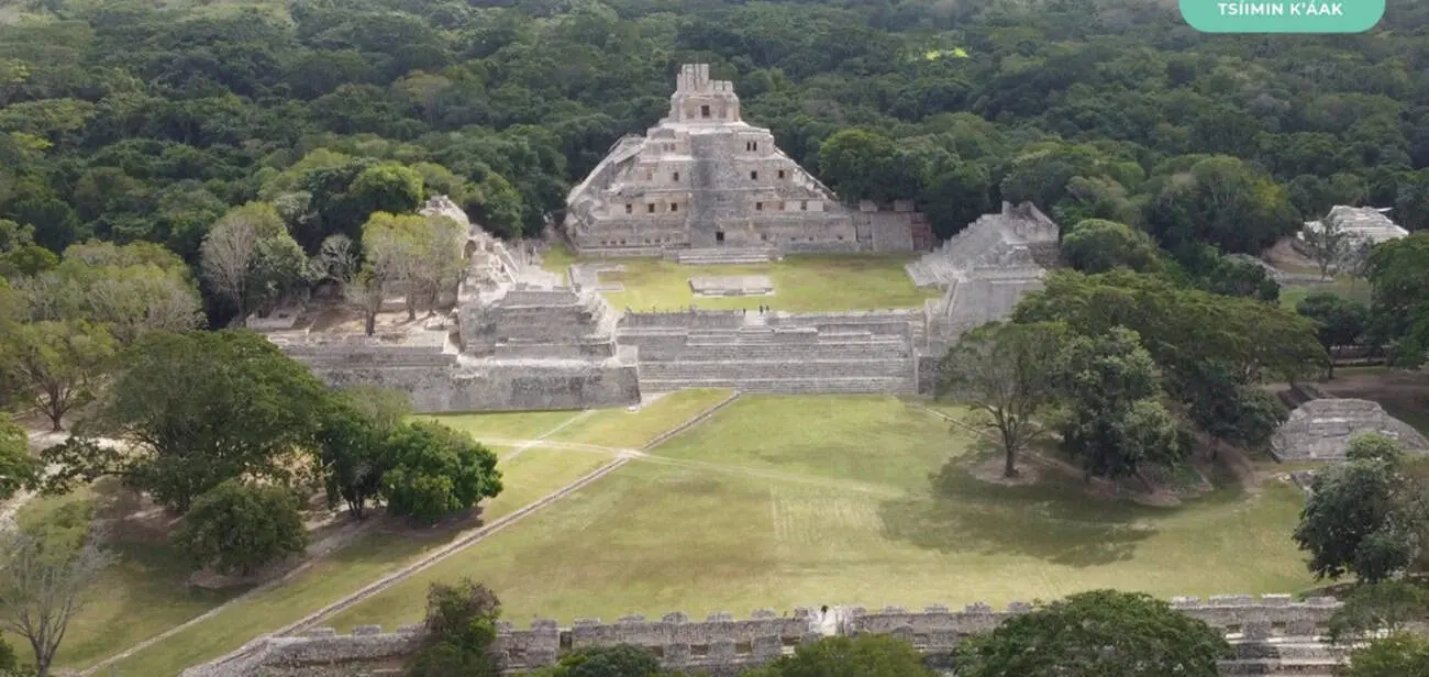 El Tren Maya destaca los tesoros turísticos de Chichén Itzá a Cancún.