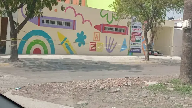 En la guardería Caritas Felices los niños pueden estar al cuidado de profesionales mientras sus padres trabajan.