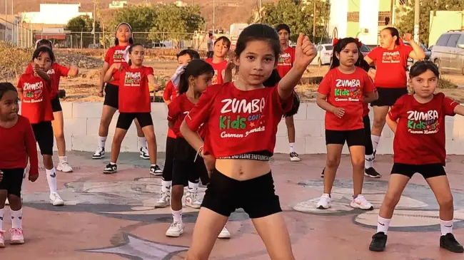 Los niños de Dance Kids de Alturas del Sur dieron muestra de su talento. Foto: Cortesía