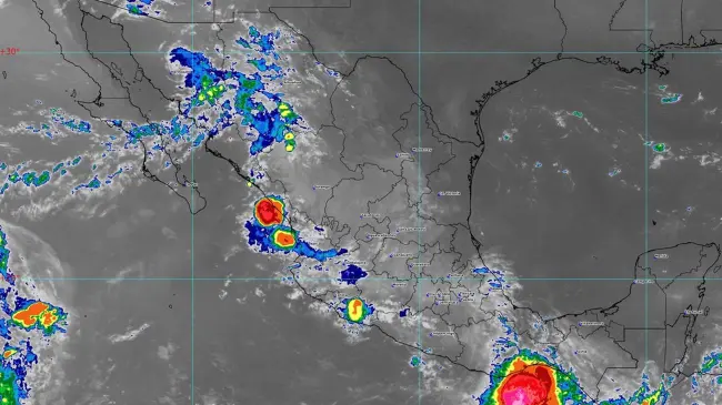 Clima en México: Lluvias, caída de granizo y calor infernal.