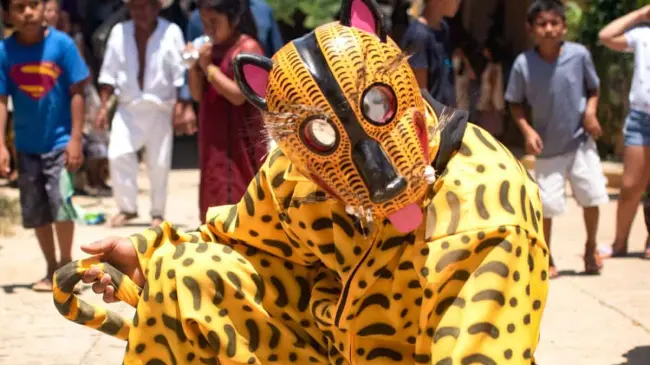 La danza del jaguar tiene un origen prehispánico relacionado con Tláloc. Foto: Rafa Rodríguez