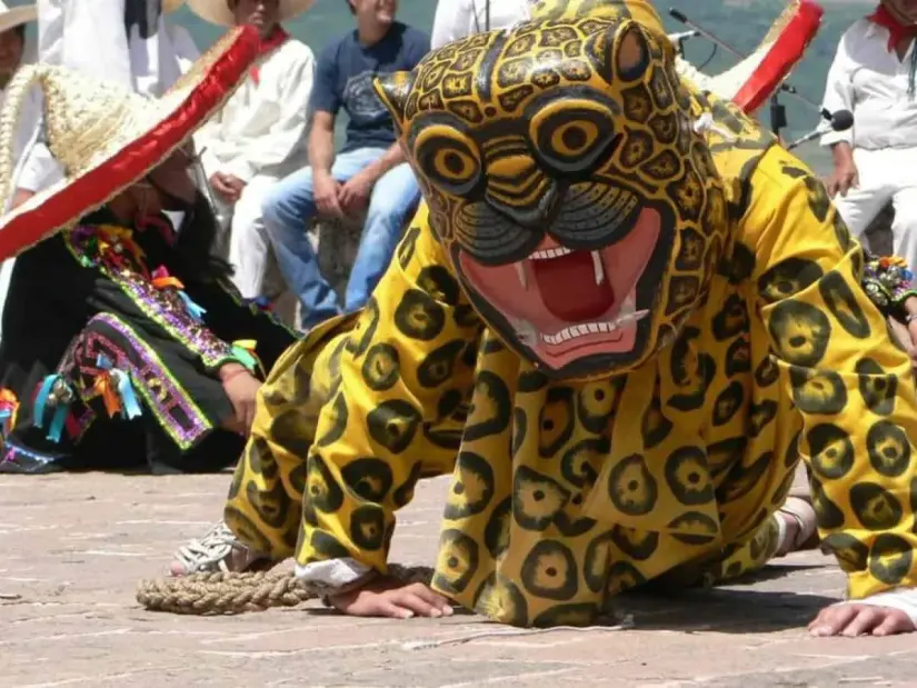 Descripción de la danza del jaguar