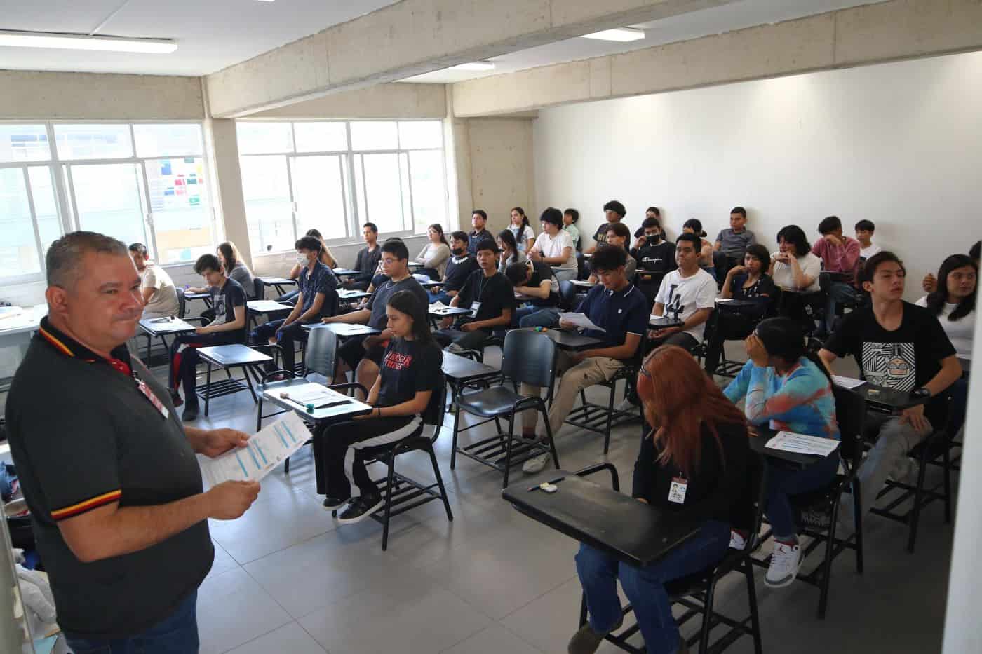 Estudiantes ya pueden saber su puntaj en el examen de la Comipems 2024