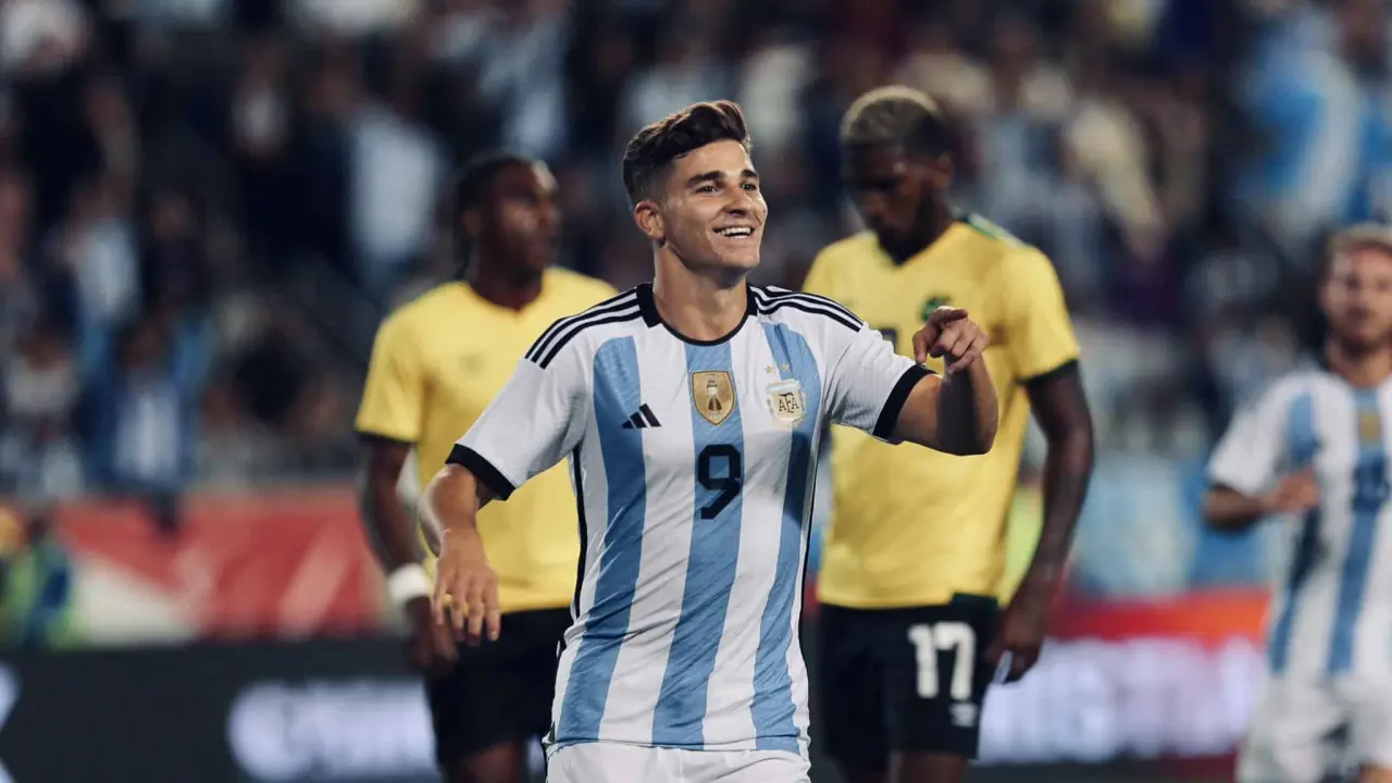Julián ya es colchonero | Imagen: @julianalvarezzz
