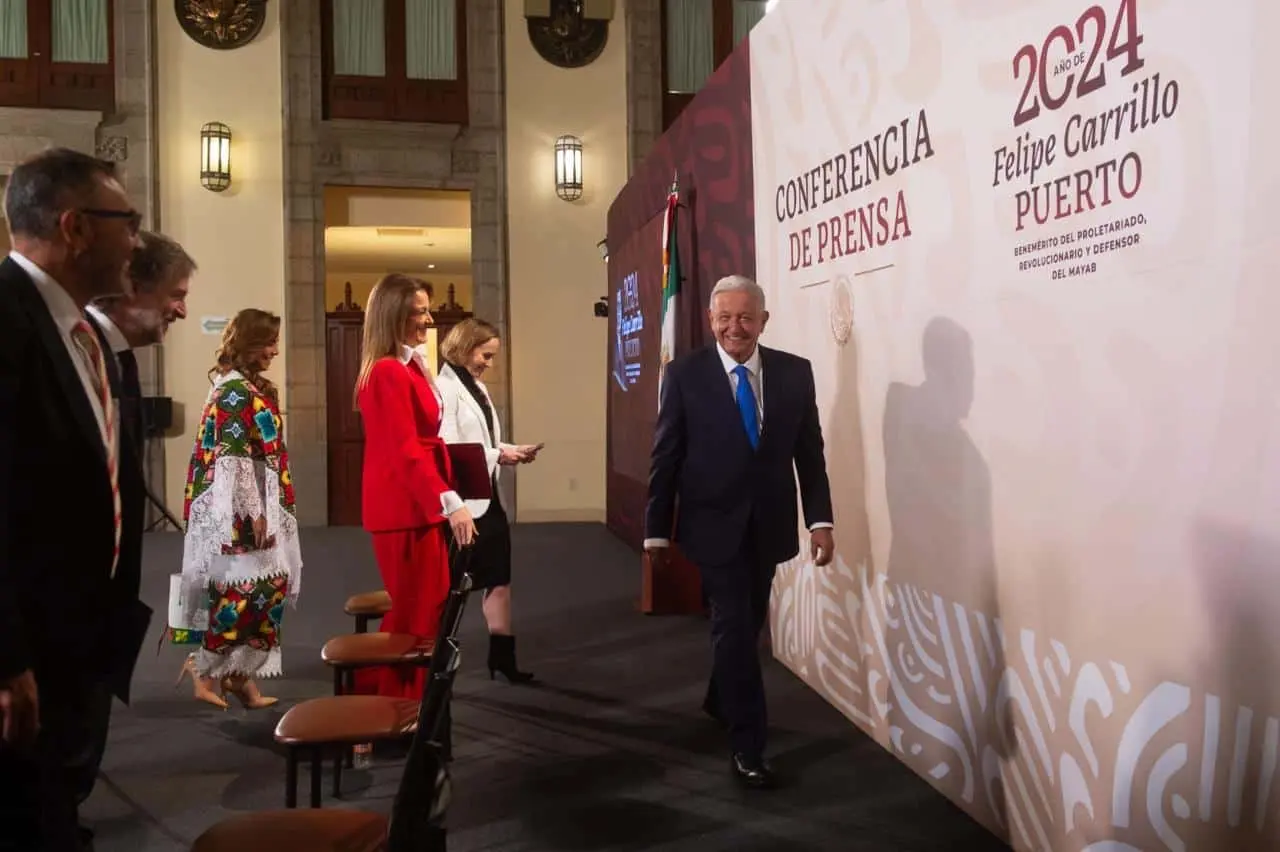 Andrés Manuel López Obrador durante la mañanera de este lunes 12 de agosto.