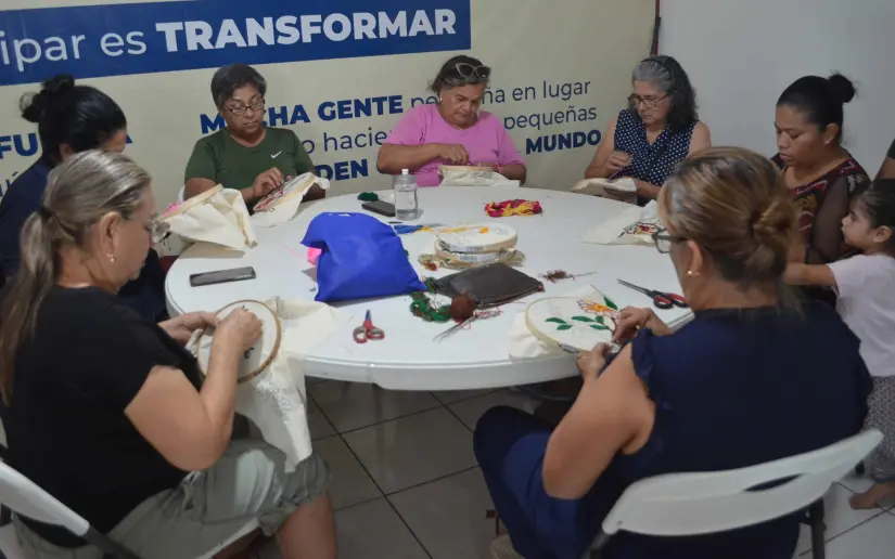 Taller de Bordado y Tejido transforma vidas en la colonia Buenos Aires en Culiacán