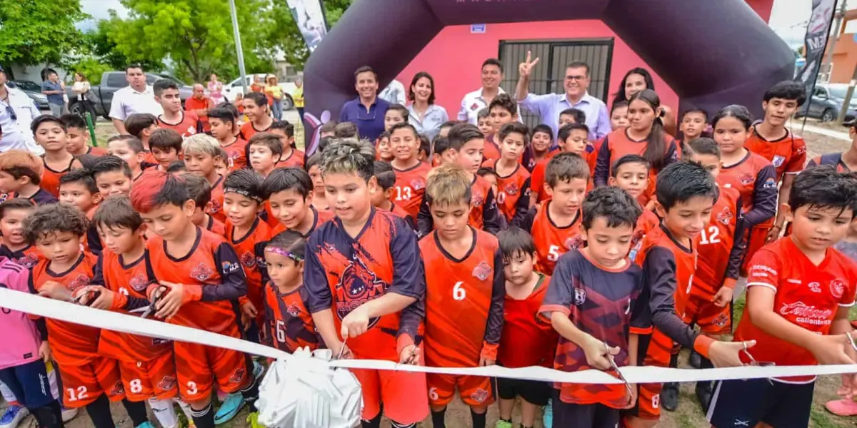 Modernizan el campo de fútbol La Campiña de Mazatlán.