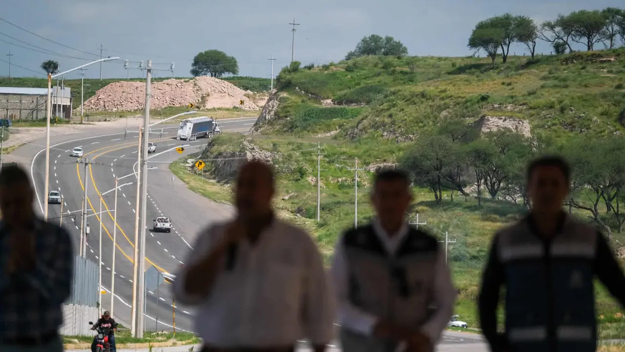 Enrique Alfaro, gobernador de Jalisco durante la inauguración del Libramiento carretero de San Juan de los Lagos.