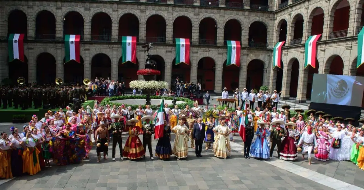 AMLO rinde homenaje a paisanos que viven en EE. UU.; generan 338 mil mdd anuales en Estados Unidos